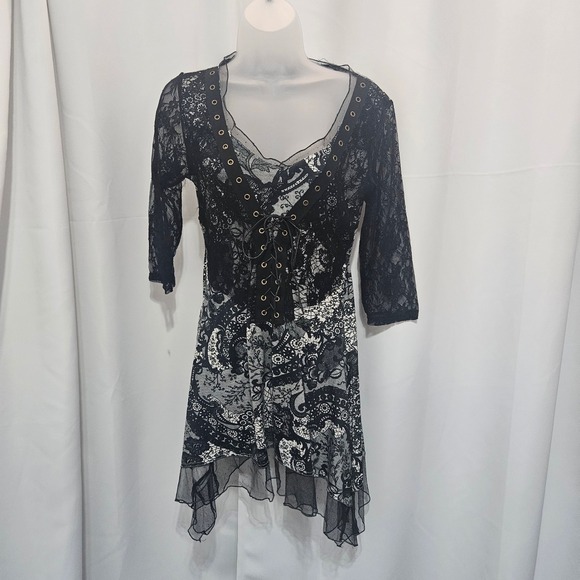 Thinxknit Tops - Womens sz small Black White Lace Corset Tunic Top Handkerchief Hem  Whimsigoth